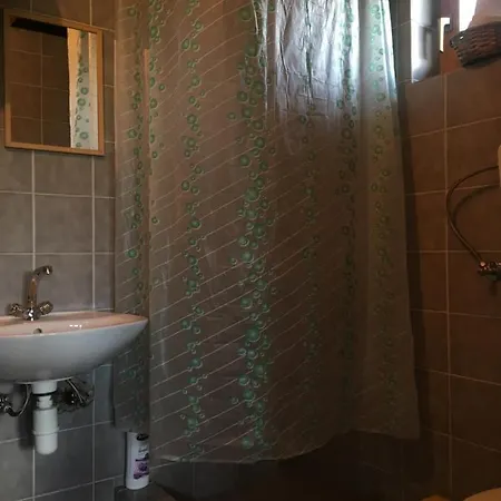 Koliba Za Odmor U Prirodi フォイニツァ