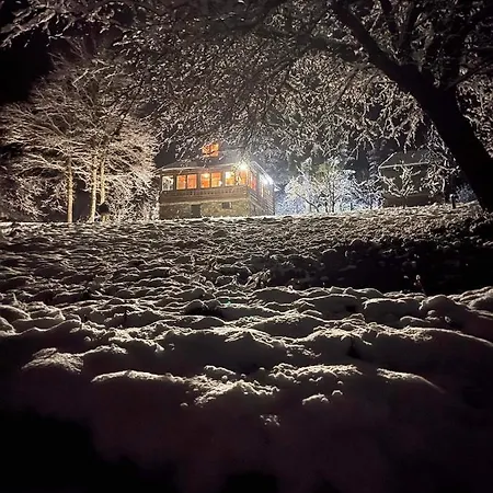 Koliba Za Odmor U Prirodi * フォイニツァ